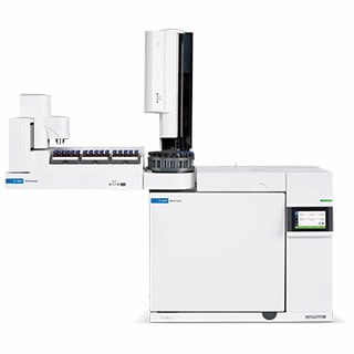 Cromatógrafo gasoso equipado detectores TCD e FID